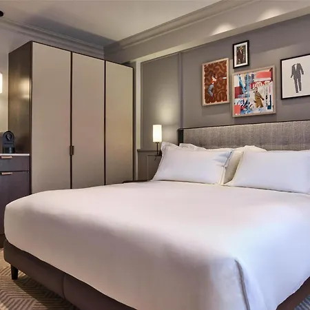 Radisson Blu Hotel, London Bond Street Exterior photo
